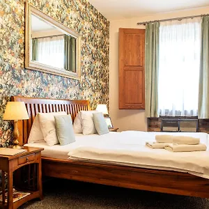 3* Guest house Hattrick