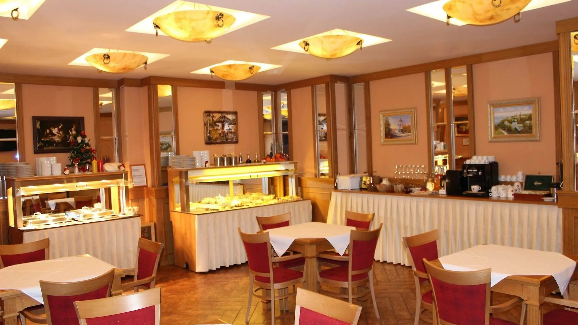 Hotel Askania Prague 4*,